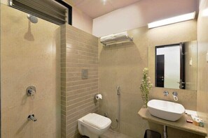 Singola Basic | Bagno | Doccia