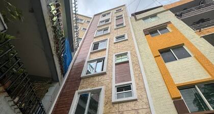 White Stone Apartments