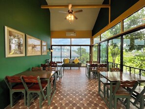Family Apartment | In-room dining - Mana An lake hill resort (Mae Rim)