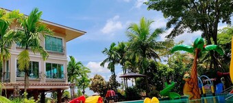 Mana An lake hill resort