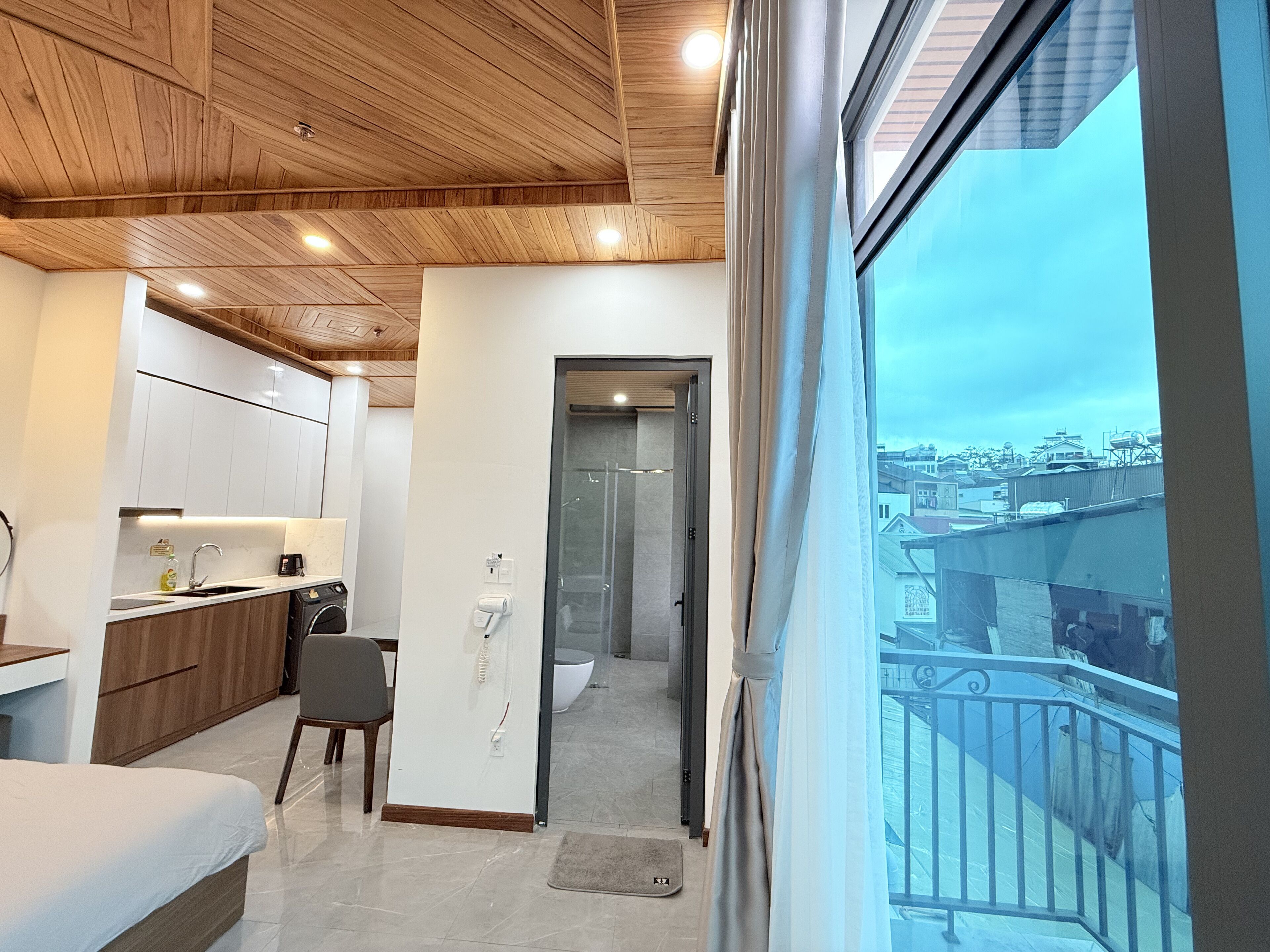 Executive Room, Balcony | Bathroom