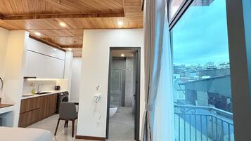 Executive Room, Balcony | Bathroom