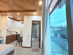 Executive Room, Balcony | Bathroom - Hasa Da Lat Hotel and Apartment (Da Lat)