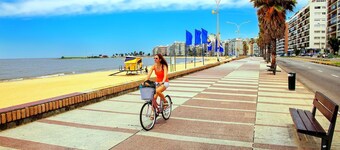 Elegant Apartment - Perfect Location Between the Coast and the City Center