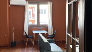 Unclassified image, 3 of 20, button - Elegant Apartment - Perfect Location Between the Coast and the City Center (Montevideo)