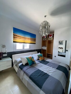 1 bedroom, iron/ironing board, free WiFi, bed sheets