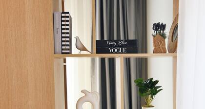 brand new apt with 2 beds & office