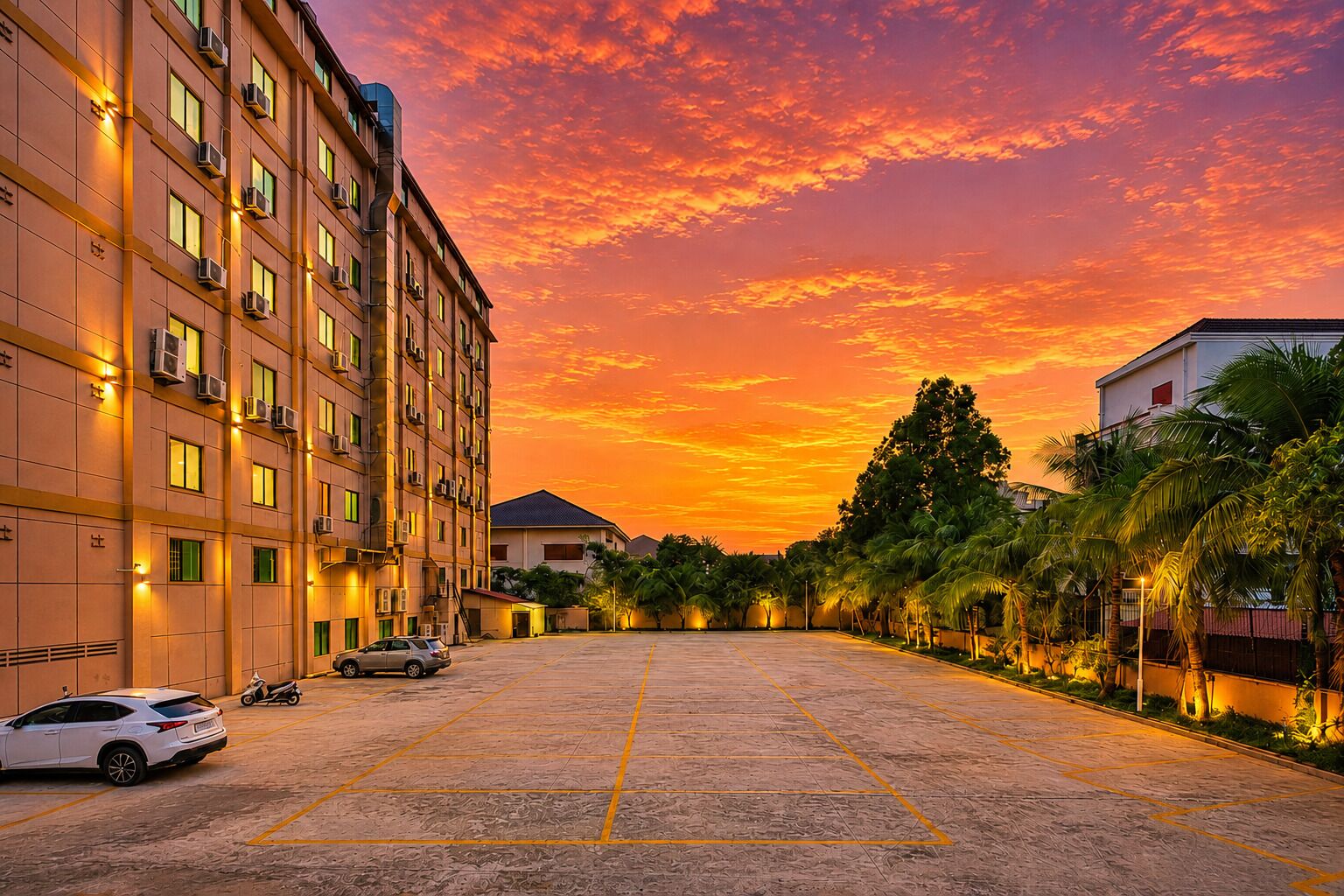 Photo - Rose Garden International Hotel