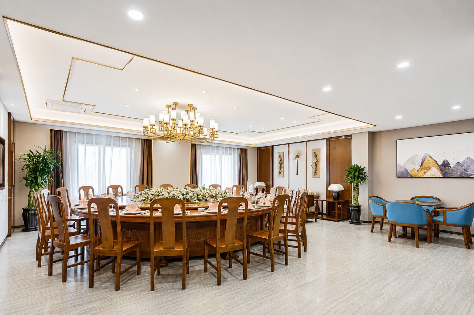 Photo - Rose Garden International Hotel