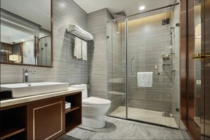 Superior Double Room, City View | Bathroom | Shower, rainfall showerhead, hair dryer, bathrobes - Rose Garden International Hotel (Phnom Penh)
