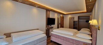 Modern, newly renovated Apartment in the heart of Ischgl
