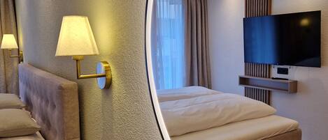 3 室のベッドルーム、WiFi、ベッドシーツ