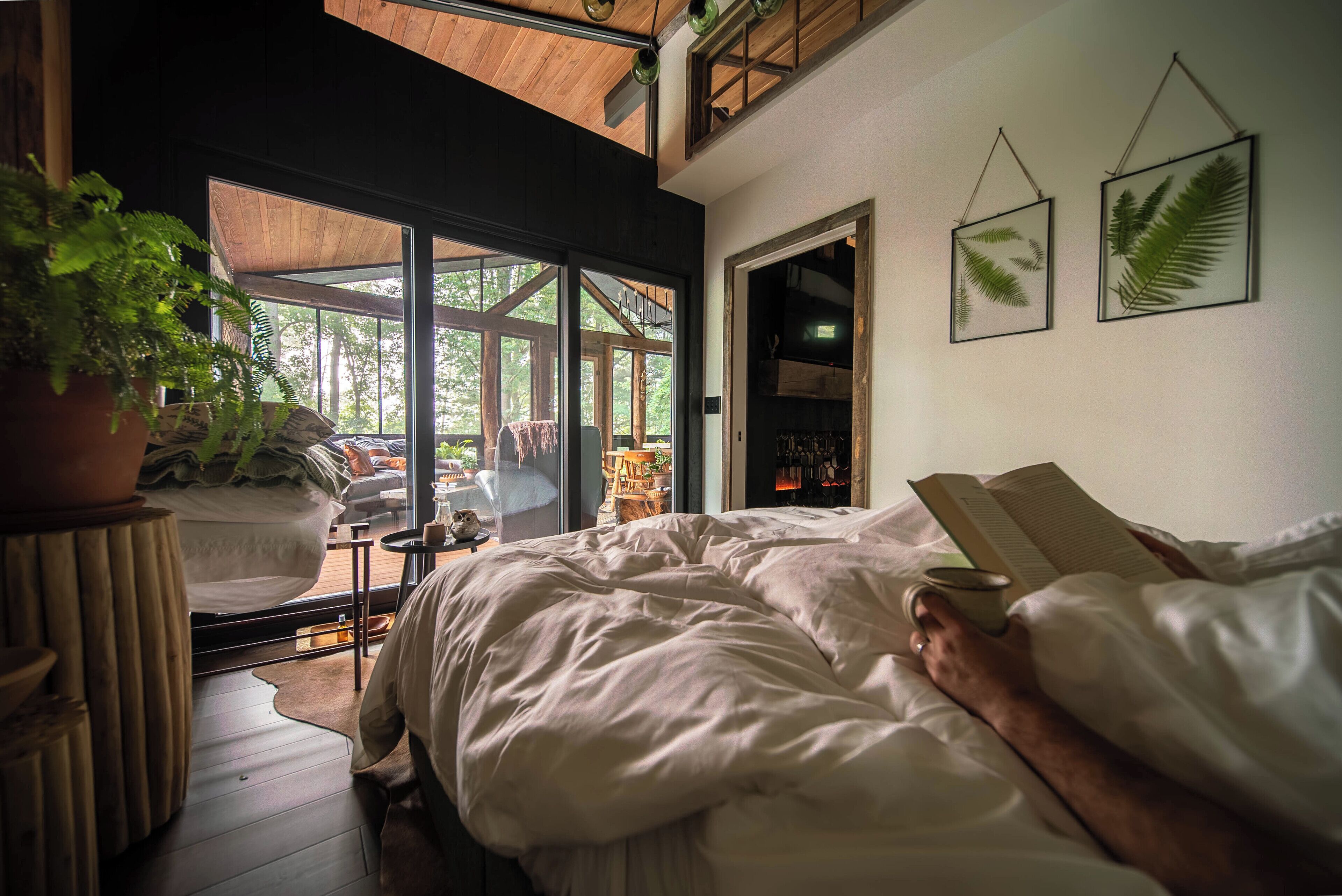 2 bedrooms, desk, free WiFi, bed sheets