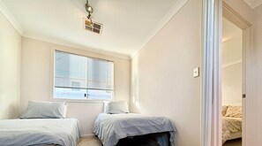 2 chambres, bureau, fer et planche Ă repasser, Wi-Fi