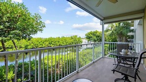 Property grounds - Little Harbor Sunset Retreat - 3/3bedroom sleeps 6 (Ruskin)