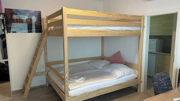 1 bedroom, iron/ironing board, WiFi, bed sheets