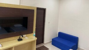 Deluxe Room, City View - Matree Grand Lodge By GRB (Guwahati)