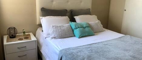 1 Schlafzimmer, Bügeleisen/Bügelbrett, WLAN, Bettwäsche