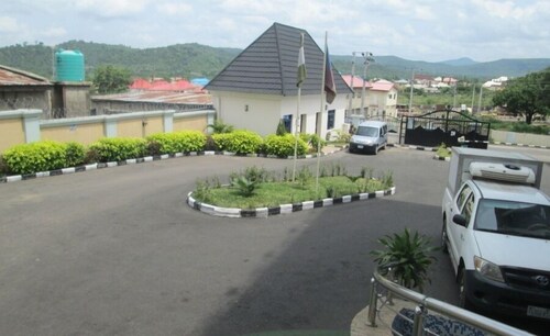 Idrinana Hotels 