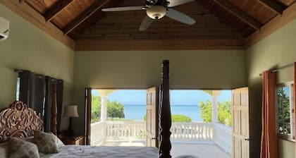 Indigo Beach Villa - Black River