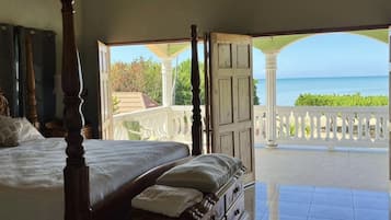 Suite, Balcony, Ocean View | 1 bedroom, rollaway beds, free WiFi, bed sheets