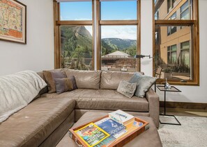 リビング エリア