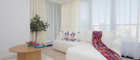 Televisión y oficina