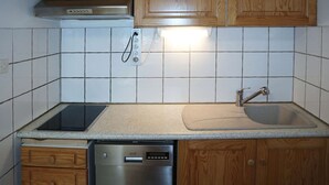 Private kitchen - Ski-in/ski-out studio, Les Orres 1650 center, 4 people (Les Orres)