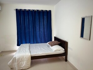 3 habitaciones y ropa de cama 