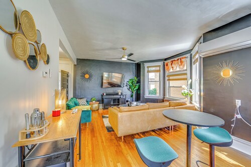 Dog-friendly Pittsburgh Home, 3 Mi to Downtown!