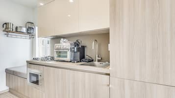 Apartment (1 Bedroom) | Interior