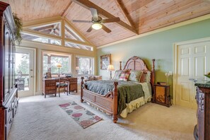 House (5 Bedrooms) | Interior - Stunning Hiawassee Hideaway w/ Impeccable Views! (Hiawassee)