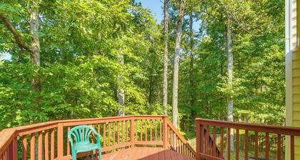 Park Village Home w/ Pond: 6 Mi to Downtown Cary
