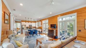 House (4 Bedrooms) | Interior