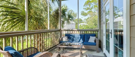 House (4 Bedrooms) | Property grounds