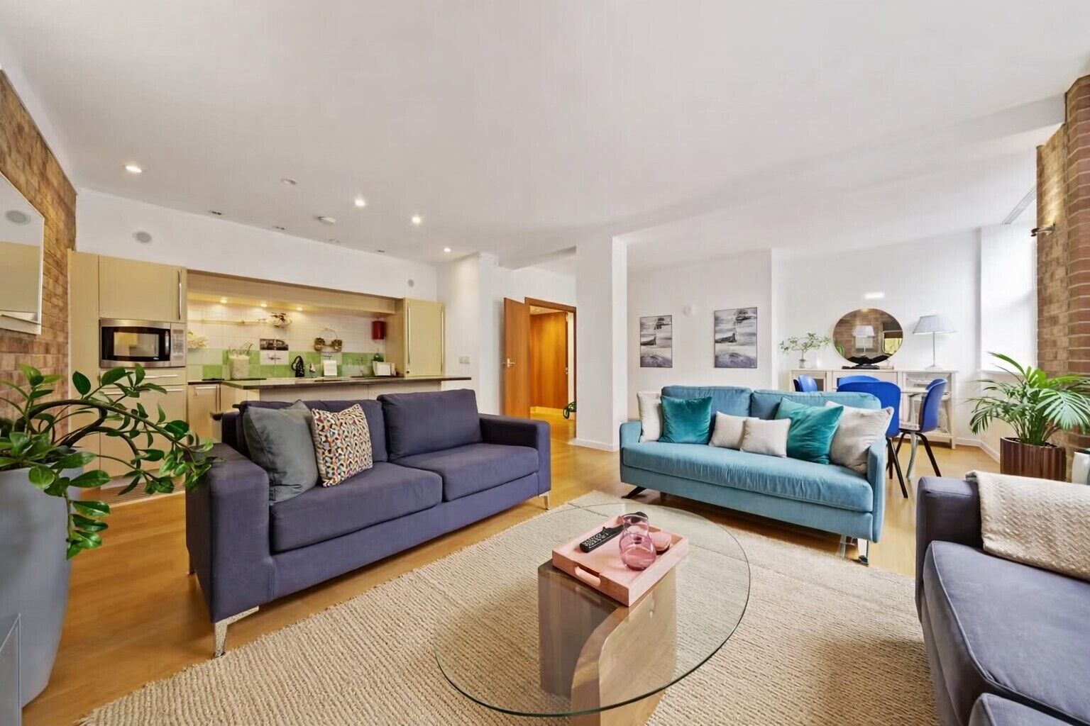 リビング エリア