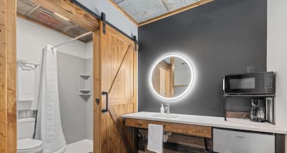Brand New Motel! Fireplace - Concrete Floors - Live Edge Trim - Vaulted Ceilings