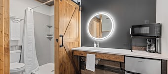 Brand New Motel! Fireplace - Concrete Floors - Live Edge Trim - Vaulted Ceilings