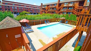 Townhome, 2 Bedrooms | Pool | Outdoor pool