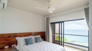 2 chambres, coffres-forts dans les chambres