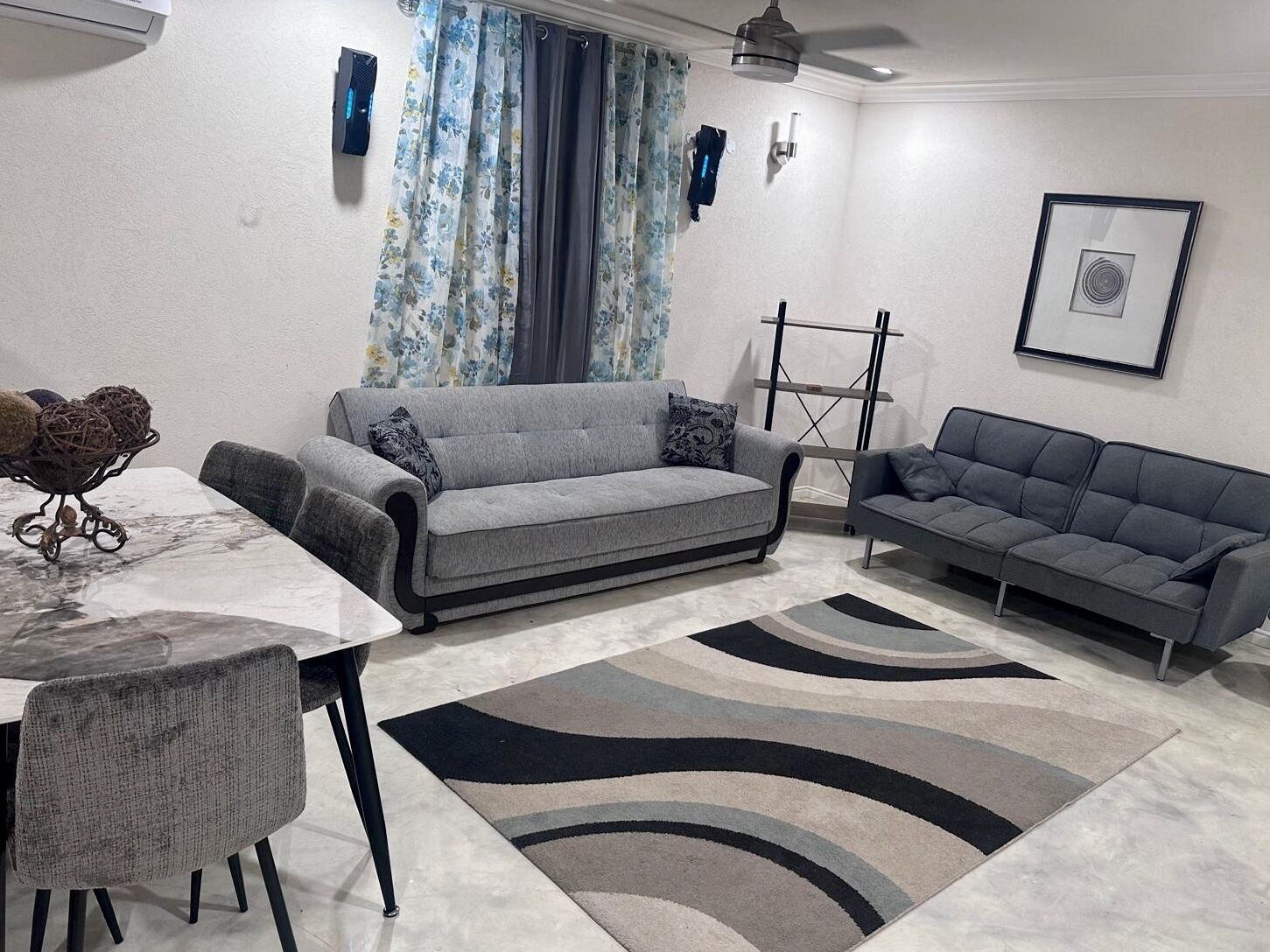 Smart-tv, pejs, printere