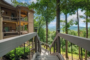 Property grounds - Elevated Escape Blue Ridge GA (Blue Ridge)