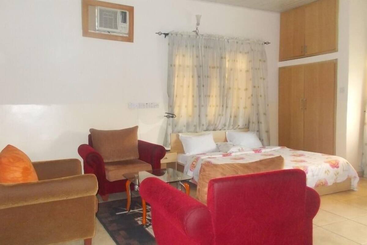 经典客房, 阳台, 城市景观 | 办公桌、笔记本电脑工作区、免费 WiFi