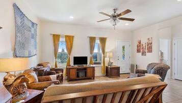 Rumah | 2 kamar tidur dan internet