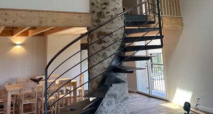 Fun and Elegant Mas in the Mountains