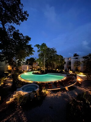 Appartement Deluxe, 2 chambres, piscine privée, vue jardin | Vue sur le jardin