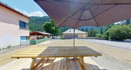 CASA-Grand Laus: Duplex familial, sauna et jacuzzi