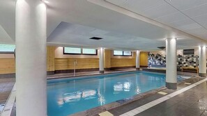 Piscine couverte