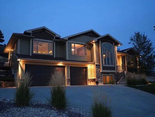 4-bedroom house in superb Billings with WiFi, AC