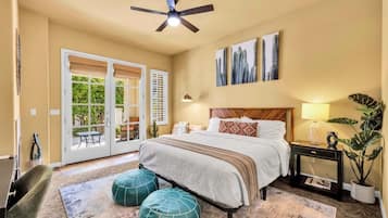 1 bedroom, desk, iron/ironing board, WiFi